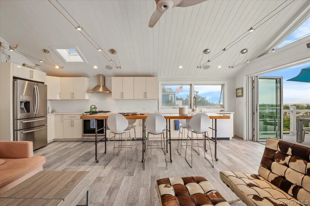 899 Oceanfront Long Beach, NY 11561