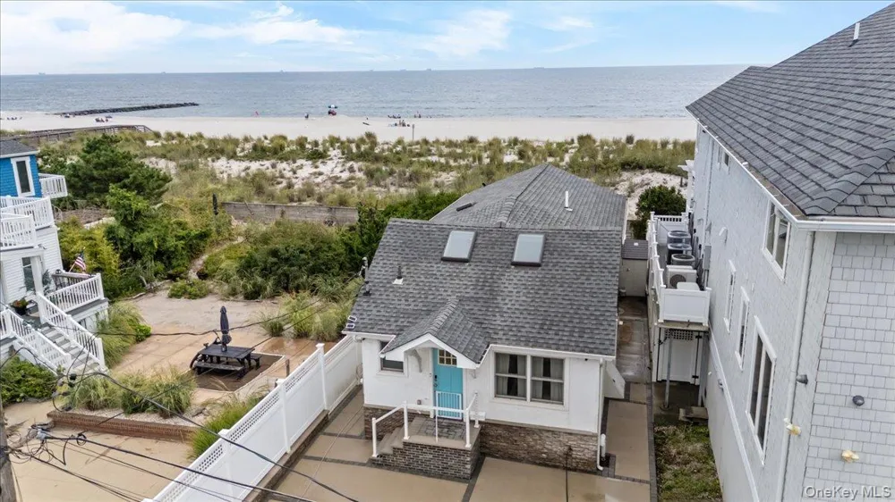 899 Oceanfront Long Beach, NY 11561