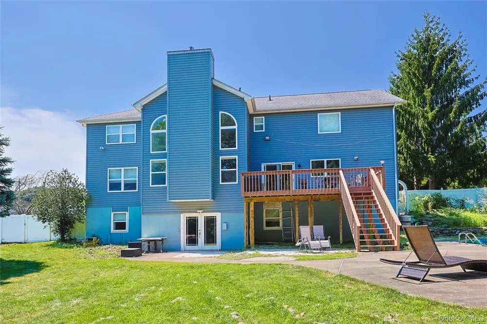 1010 Pine View New Windsor, NY 12553