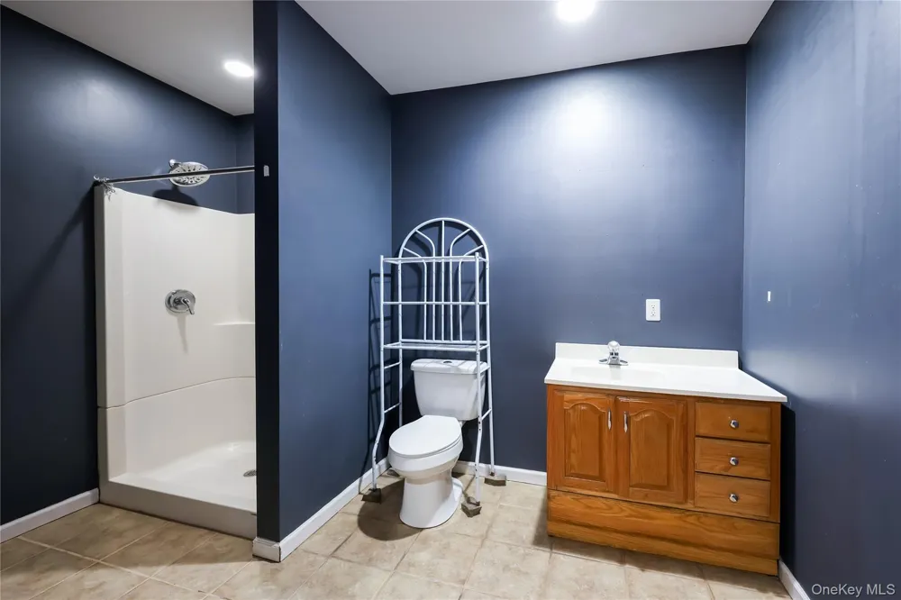 1010 Pine View New Windsor, NY 12553