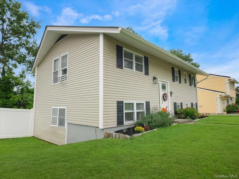 47 Chestnut Oval Orangeburg, NY 10962