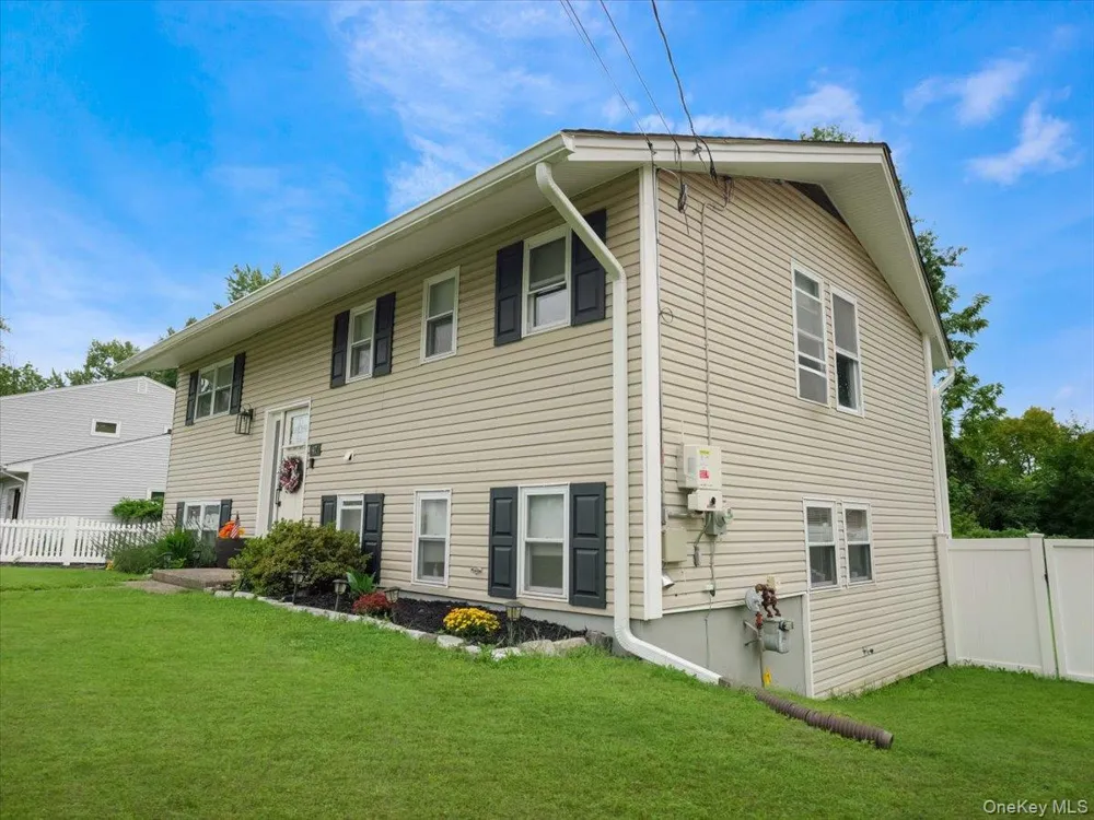 47 Chestnut Oval Orangeburg, NY 10962