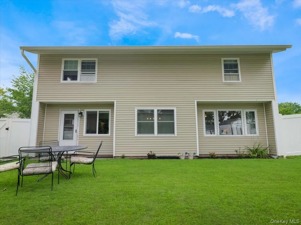 47 Chestnut Oval Orangeburg, NY 10962