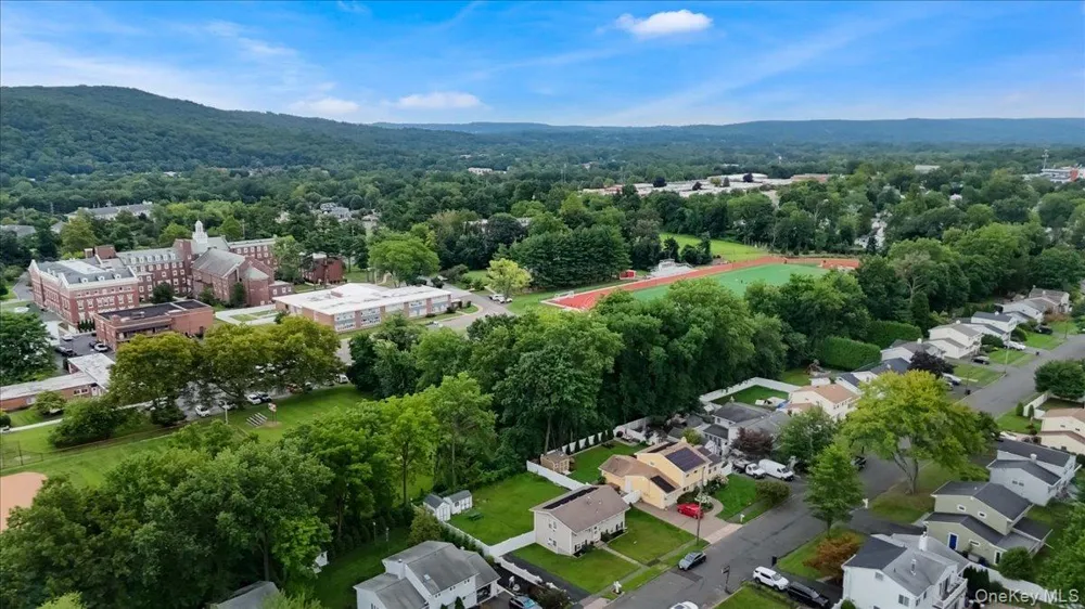 47 Chestnut Oval Orangeburg, NY 10962