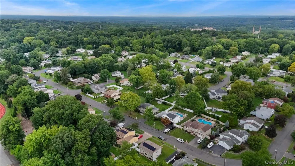 47 Chestnut Oval Orangeburg, NY 10962