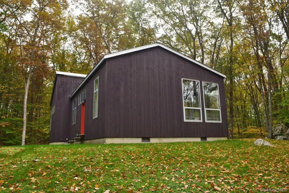 30 Old East Road Wallkill, NY 12589