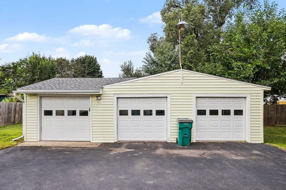 237 24th Street Battle Creek, MI 49037