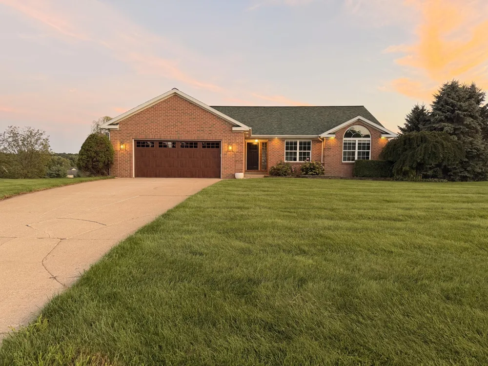 5870 Terrace Ridge Drive NE Courtland Township, MI 49341