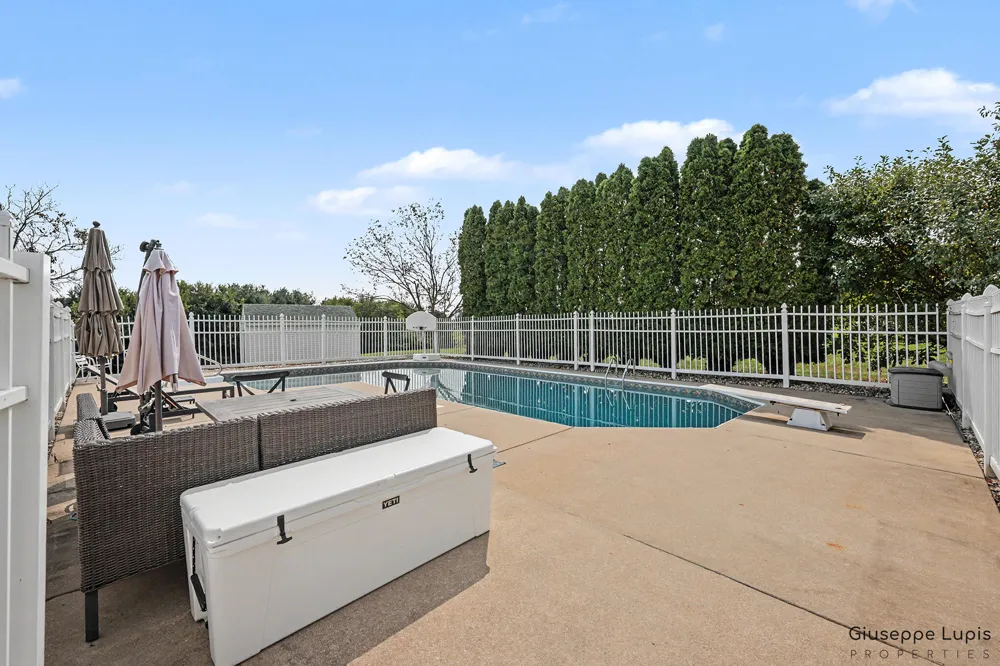 5870 Terrace Ridge Drive NE Courtland Township, MI 49341