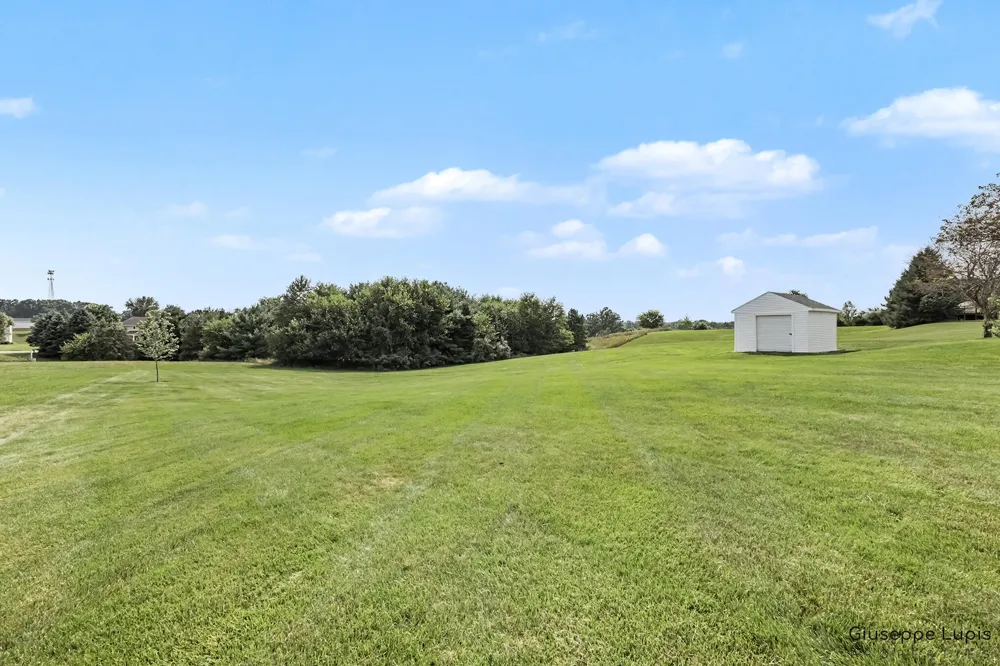 5870 Terrace Ridge Drive NE Courtland Township, MI 49341