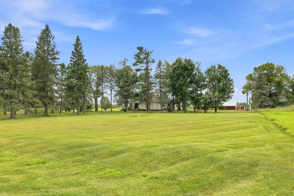 2961 Rainbow Street Brook Park, MN 55007