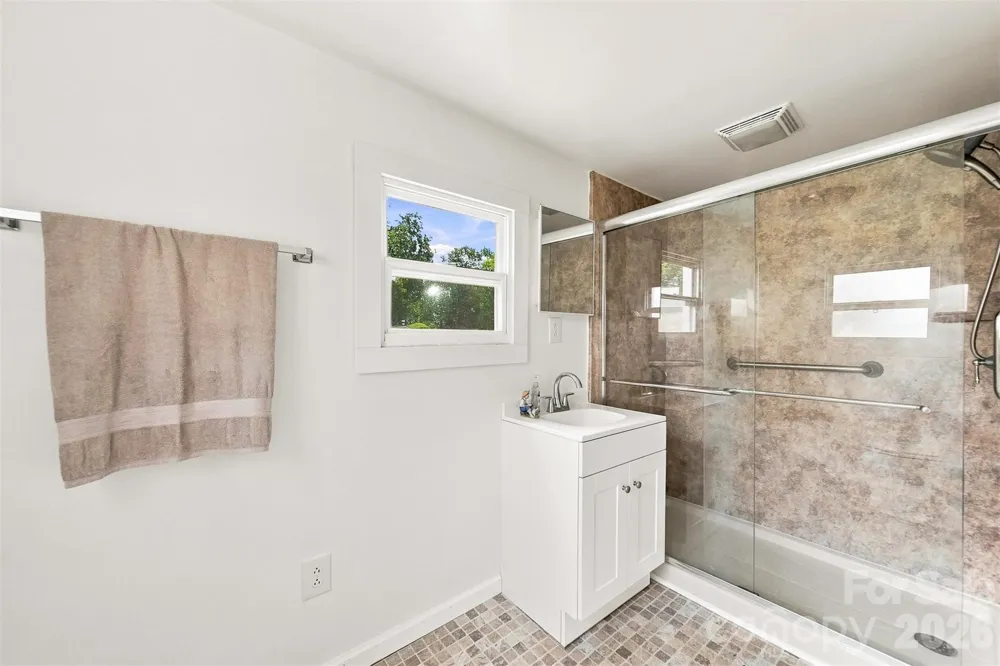 1115 Lenoir Avenue SW Lenoir, NC 28645