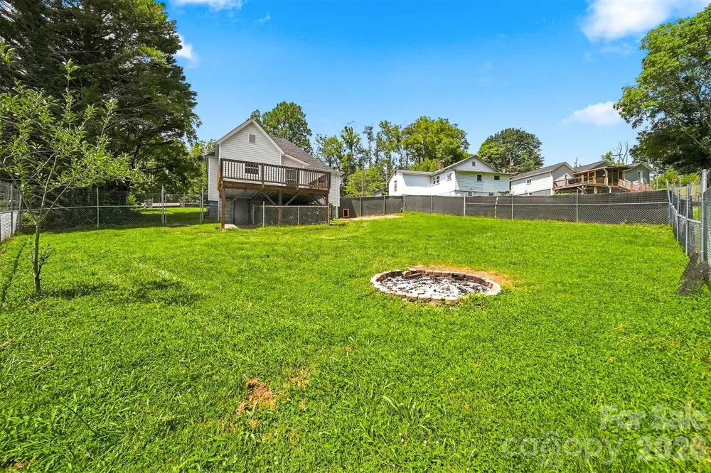 1115 Lenoir Avenue SW Lenoir, NC 28645