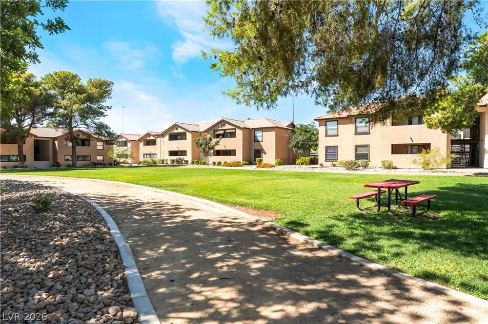 2451 Rainbow Boulevard #1123 Las Vegas, NV 89108