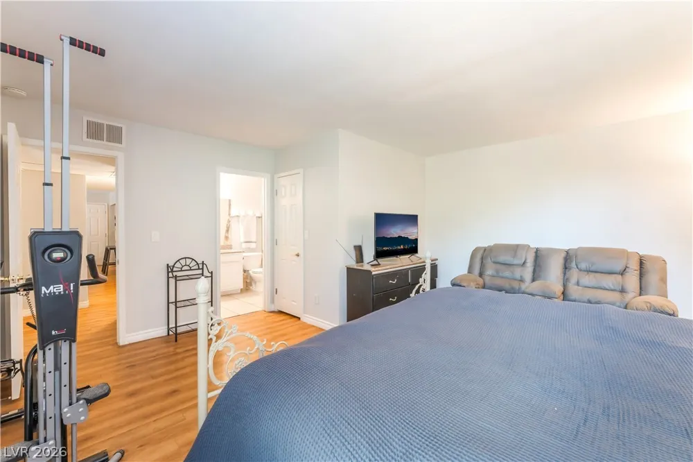 2451 Rainbow Boulevard #1123 Las Vegas, NV 89108