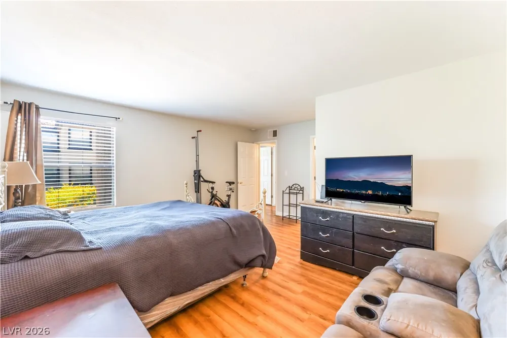 2451 Rainbow Boulevard #1123 Las Vegas, NV 89108
