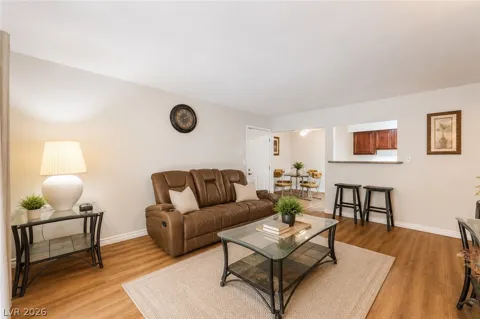 2451 Rainbow Boulevard #1123