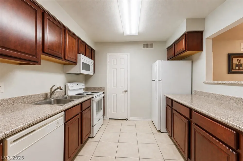 2451 Rainbow Boulevard #1123 Las Vegas, NV 89108
