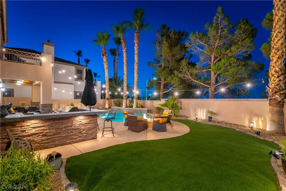 324 Glistening Cloud Drive Henderson, NV 89012