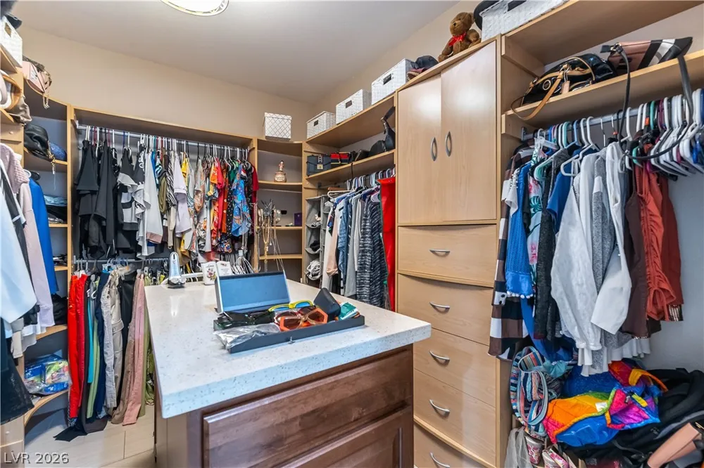324 Glistening Cloud Drive Henderson, NV 89012