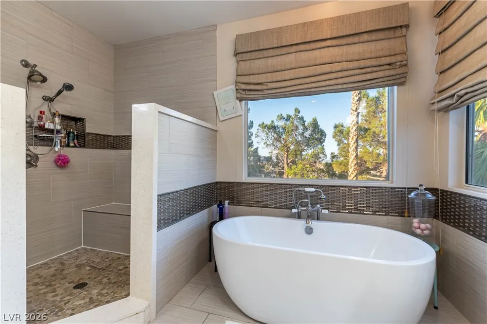 324 Glistening Cloud Drive Henderson, NV 89012