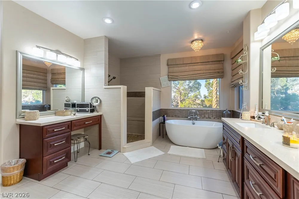 324 Glistening Cloud Drive Henderson, NV 89012