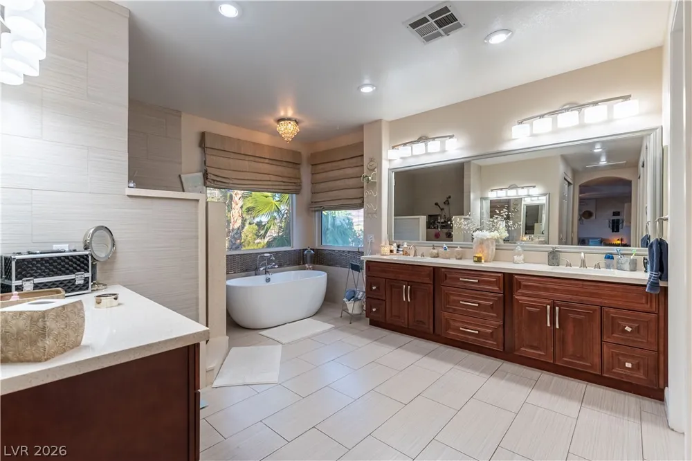 324 Glistening Cloud Drive Henderson, NV 89012
