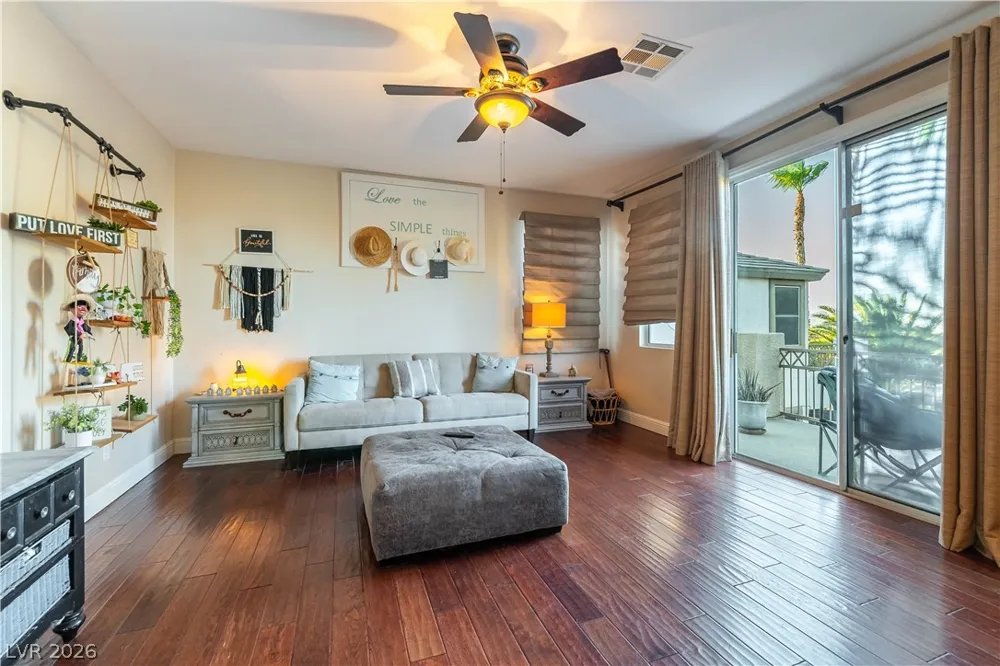324 Glistening Cloud Drive Henderson, NV 89012