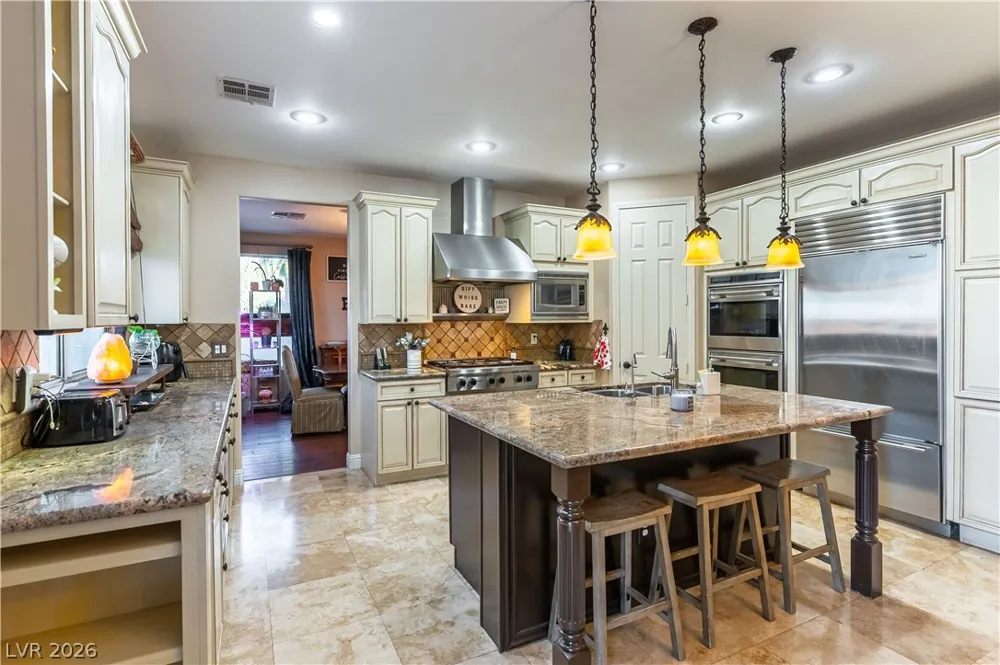 324 Glistening Cloud Drive Henderson, NV 89012