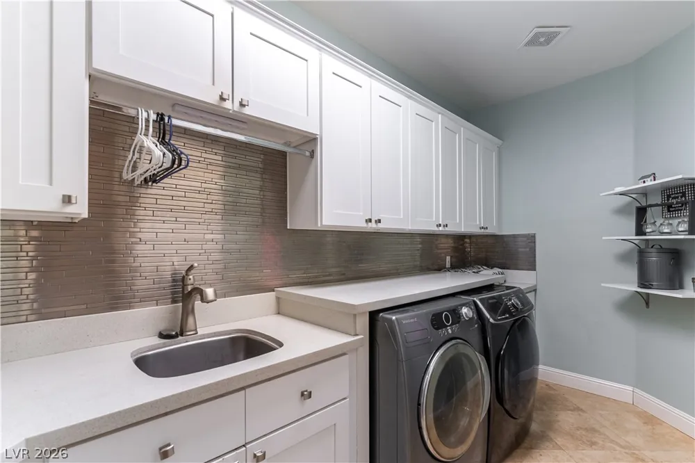 324 Glistening Cloud Drive Henderson, NV 89012