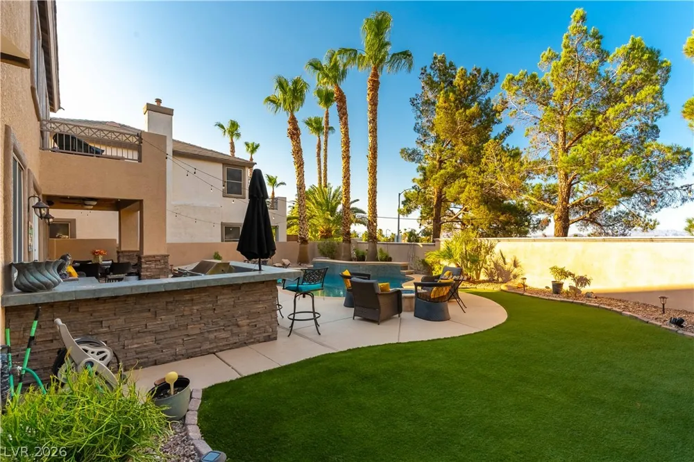 324 Glistening Cloud Drive Henderson, NV 89012