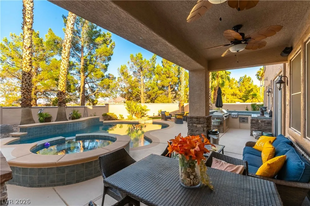 324 Glistening Cloud Drive Henderson, NV 89012