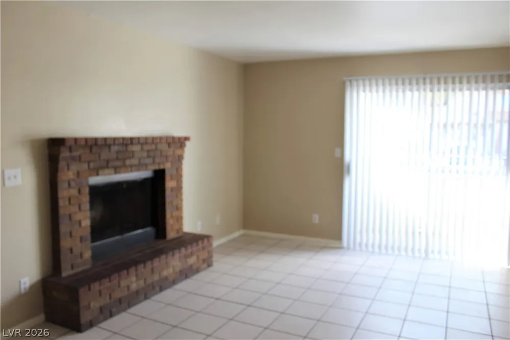 3770 Shirebrook Drive #75 Las Vegas, NV 89115