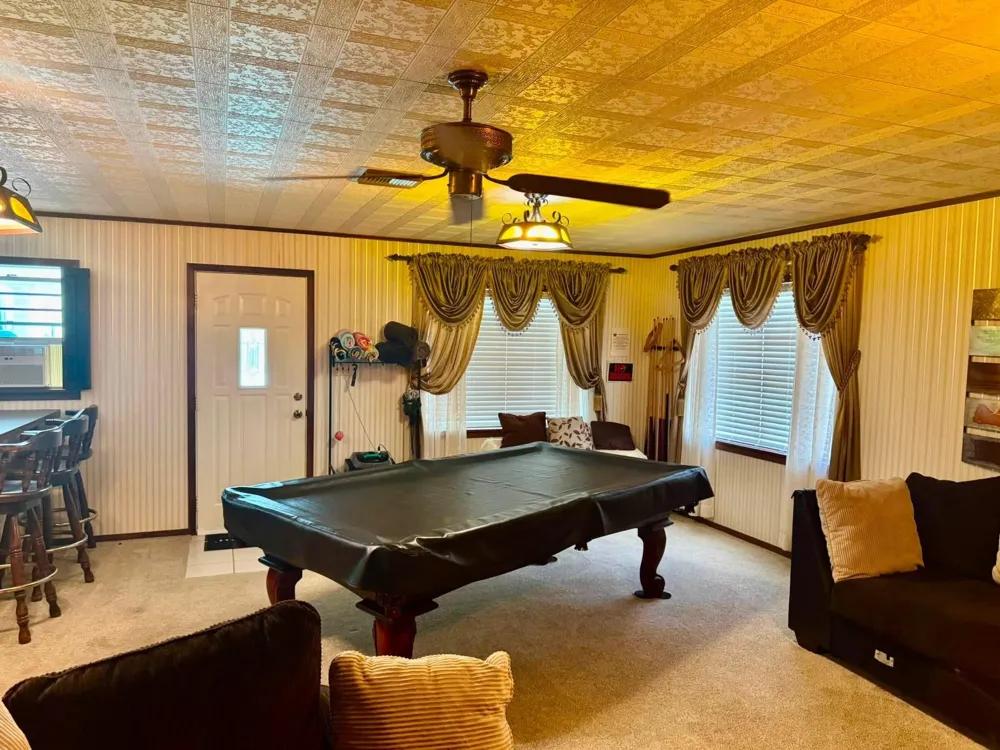 1815 Lee Miller Road Silsbee, TX 77656