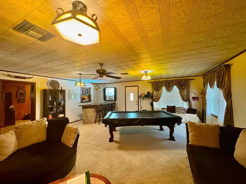 1815 Lee Miller Road Silsbee, TX 77656