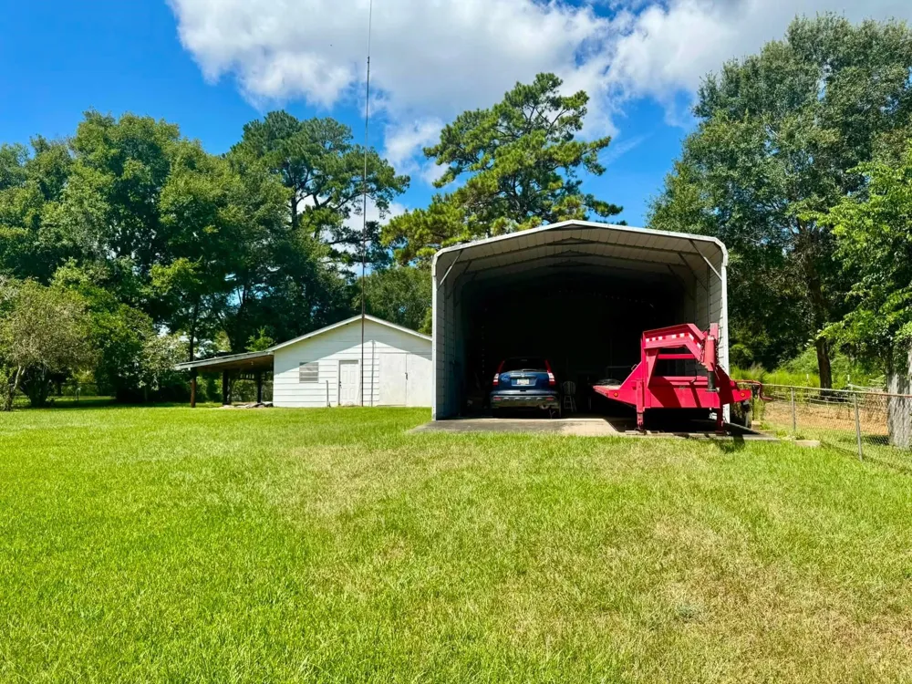 1815 Lee Miller Road Silsbee, TX 77656