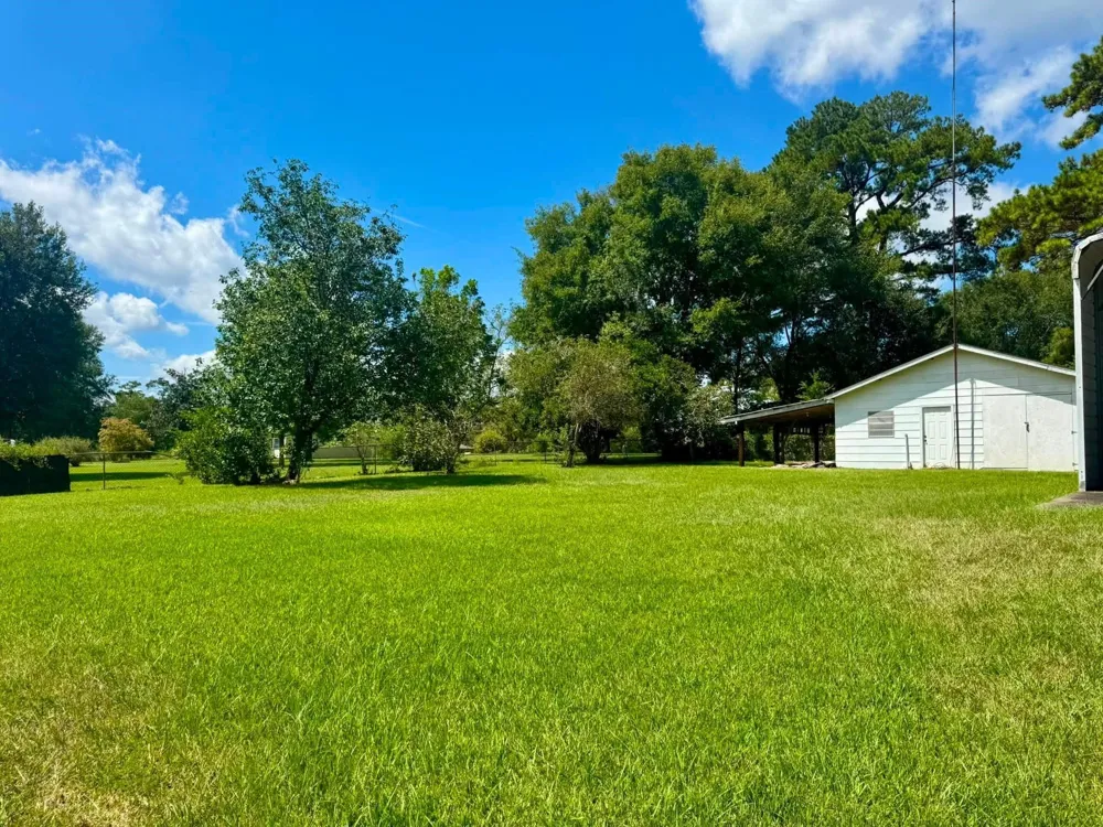 1815 Lee Miller Road Silsbee, TX 77656