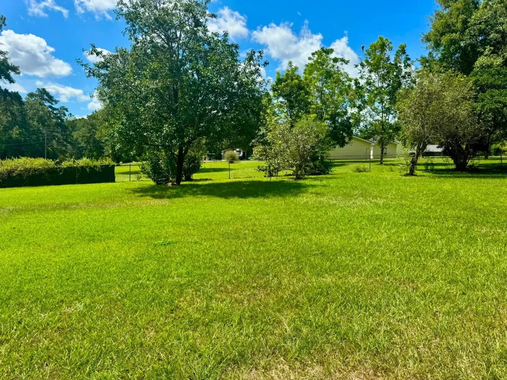 1815 Lee Miller Road Silsbee, TX 77656