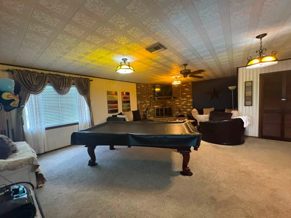 1815 Lee Miller Road Silsbee, TX 77656