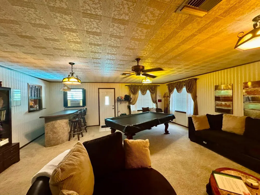 1815 Lee Miller Road Silsbee, TX 77656