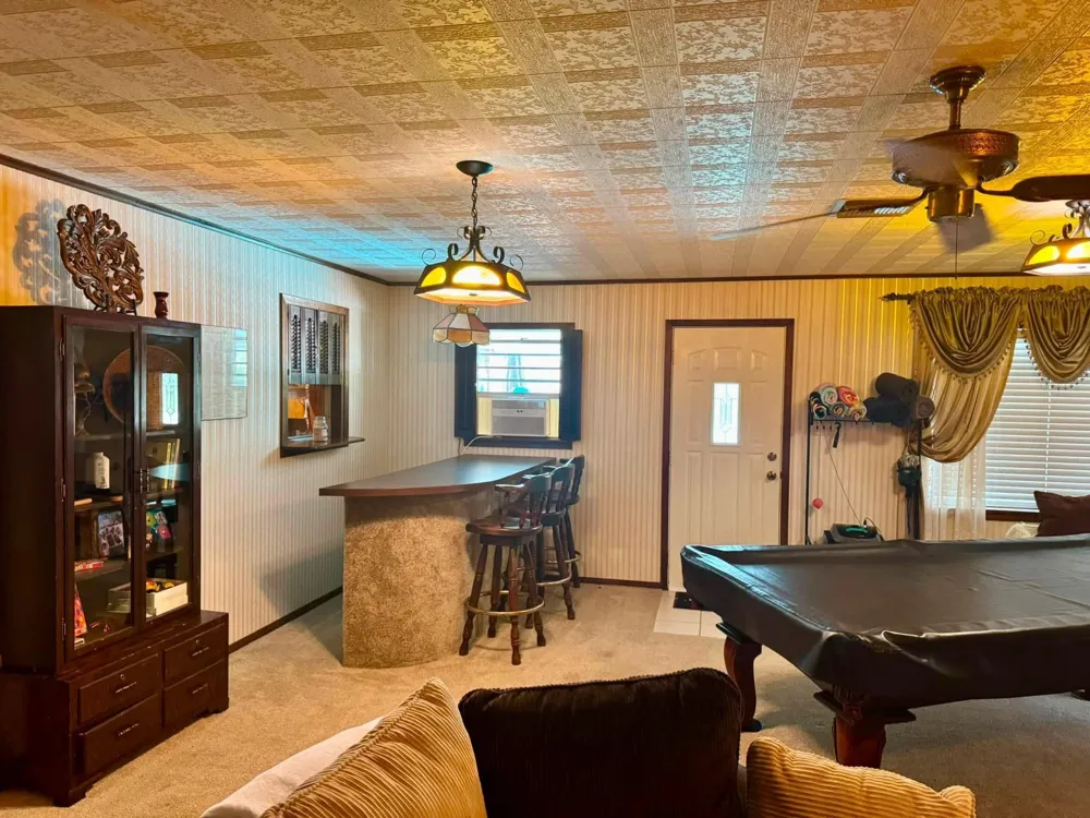 1815 Lee Miller Road Silsbee, TX 77656