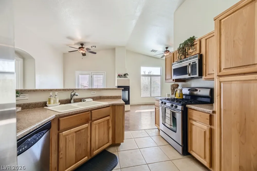 6713 Lookout Lodge Lane #1 North Las Vegas, NV 89084
