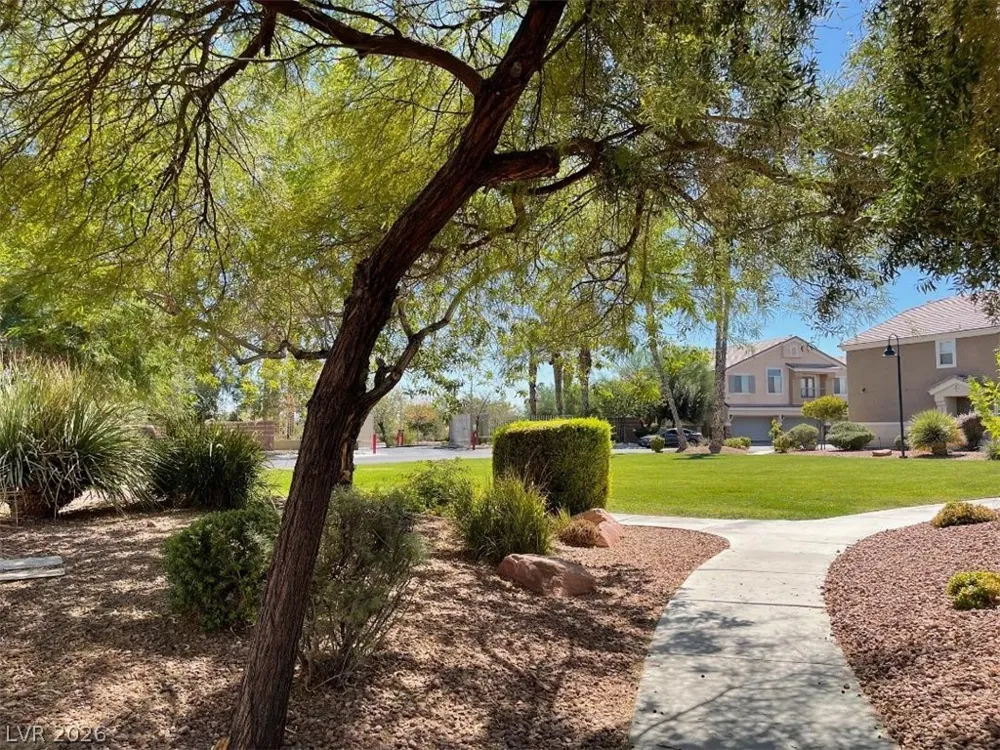6713 Lookout Lodge Lane #1 North Las Vegas, NV 89084