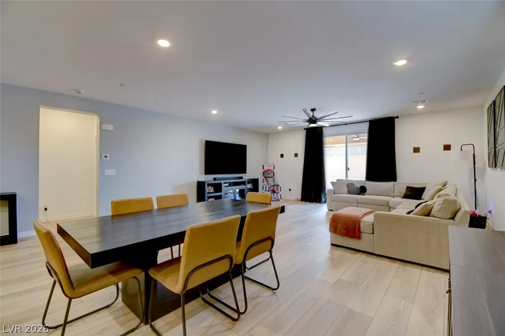 3497 Liviana Glen Avenue Henderson, NV 89044