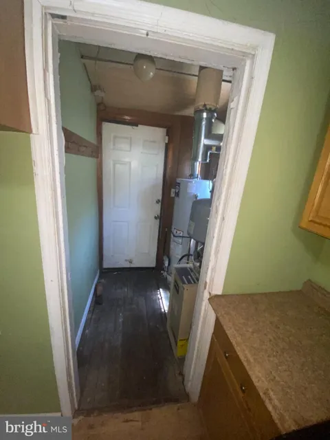 1135 47TH PLACE NE