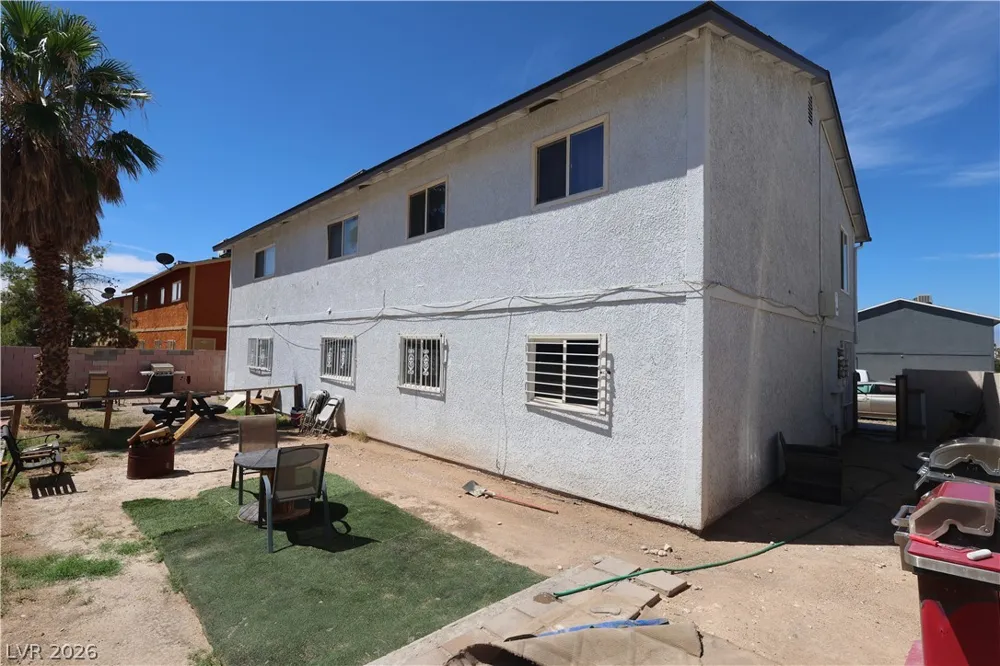 4272 Vornsand Drive Las Vegas, NV 89115