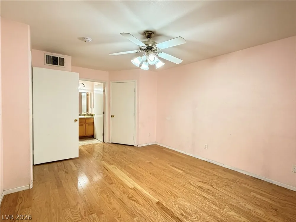 4555 E Sahara Avenue #177 Las Vegas, NV 89104