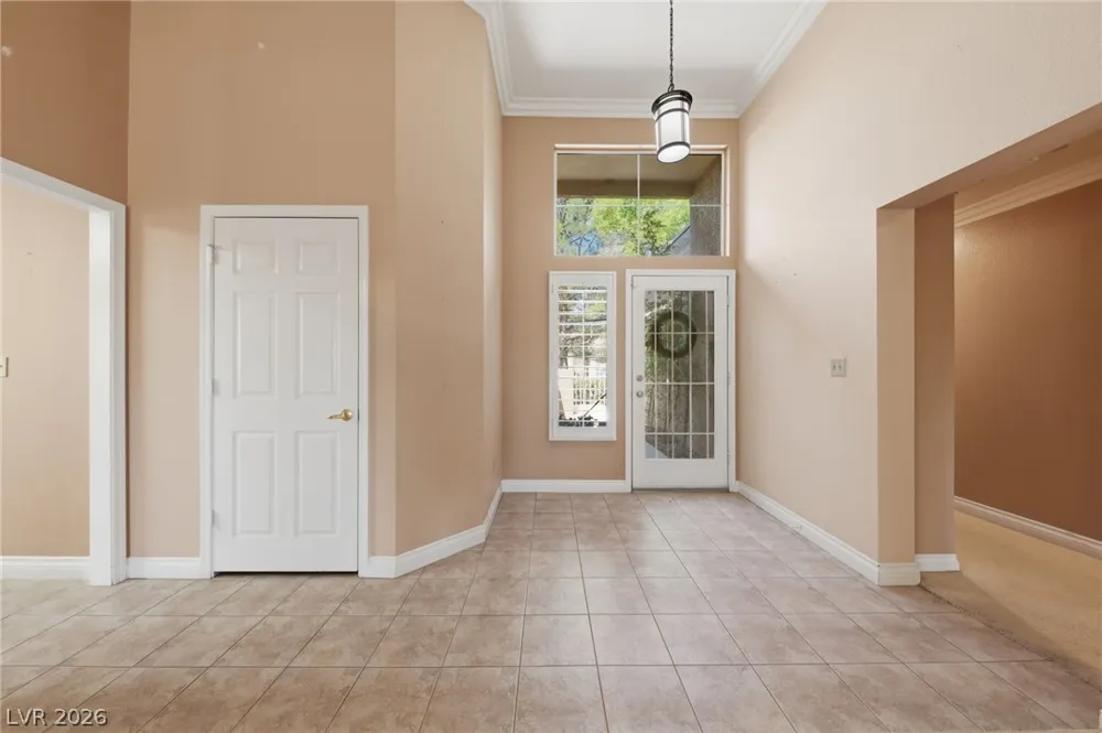 2548 Highvale Drive Las Vegas, NV 89134