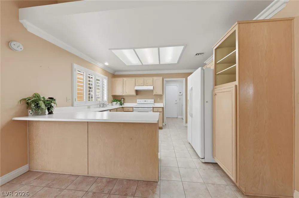 2548 Highvale Drive Las Vegas, NV 89134