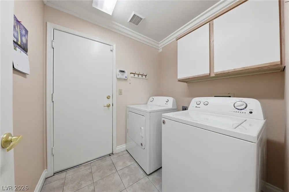 2548 Highvale Drive Las Vegas, NV 89134